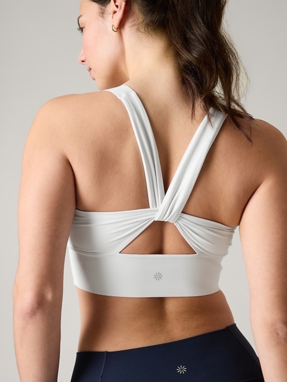Athleta Bright White Warrior Twist Longline Sports Bra A-C | Like New